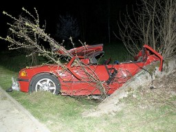 Wypadek w Hajnówce: BMW zjechało do rowu