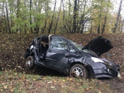 Dachował w rowie. Prawo jazdy posiadał od dwóch tygodni