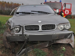 Pijany kierowca BMW najechał na tył Audi