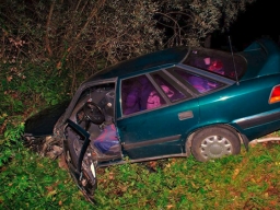 Zderzenie samochodu osobowego z ciężarowym